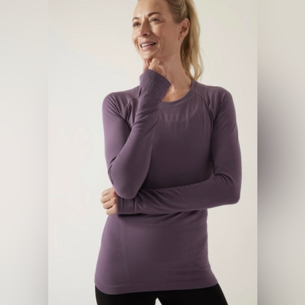 ATHLETA Momentum Seamless Top